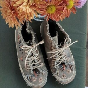 Wild Rose Embroidered Sneakers